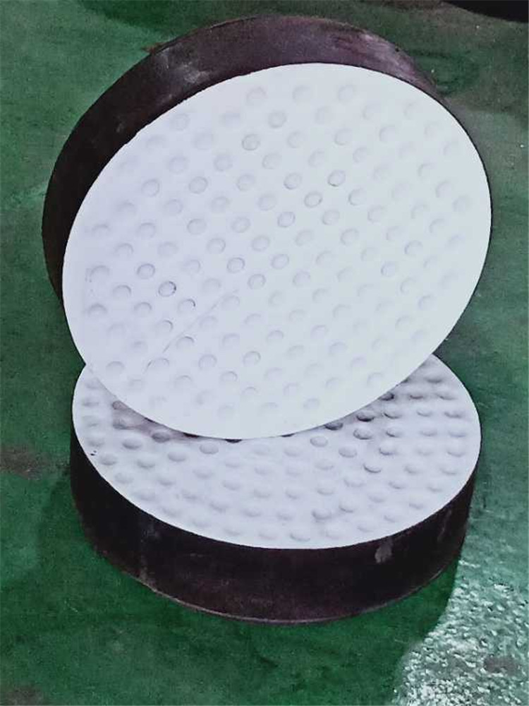 1614792367797212.jpg 288532121585542984.jpg